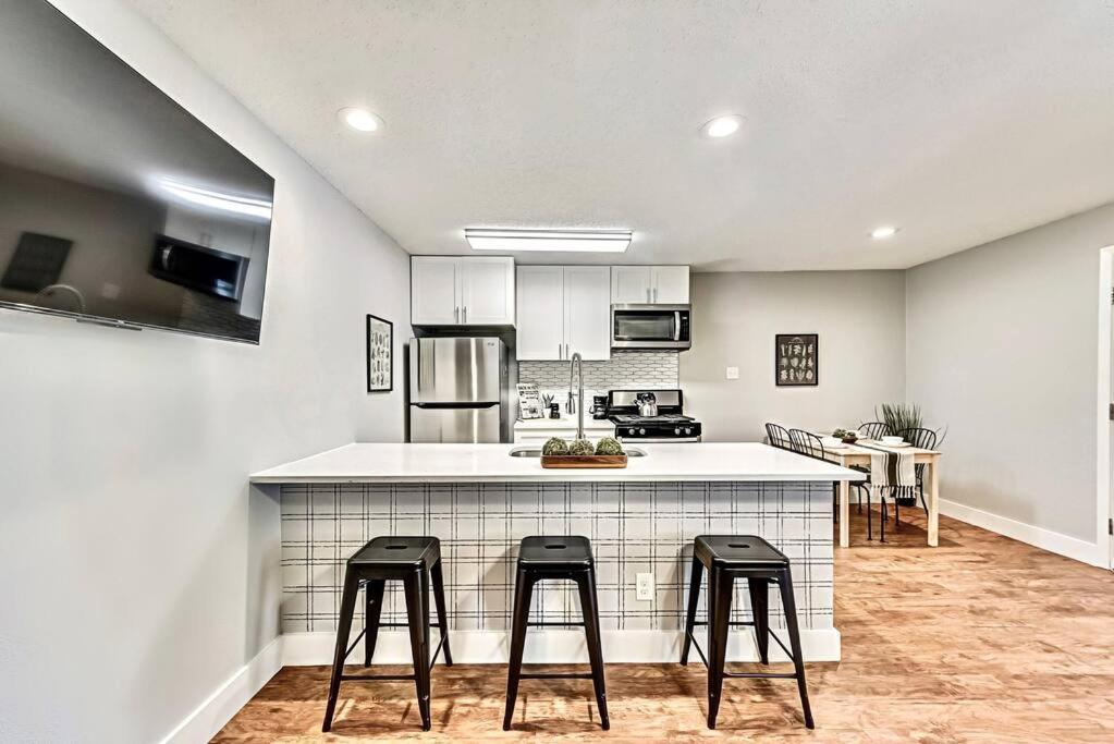 New - Near Deep Ellum + Downtown Dallas Flat Екстер'єр фото