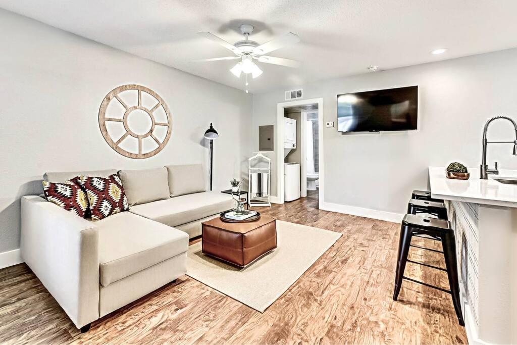 New - Near Deep Ellum + Downtown Dallas Flat Екстер'єр фото